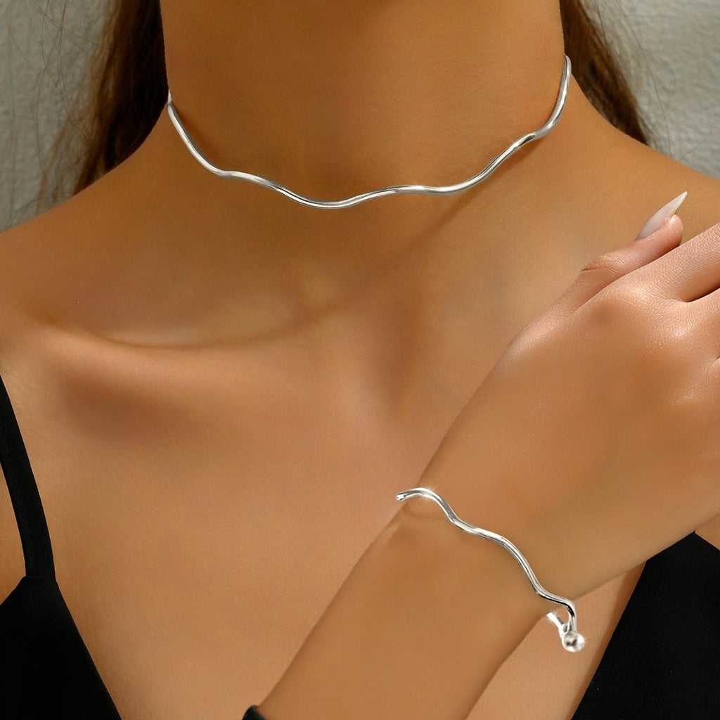 Set collar y pulsera en onda