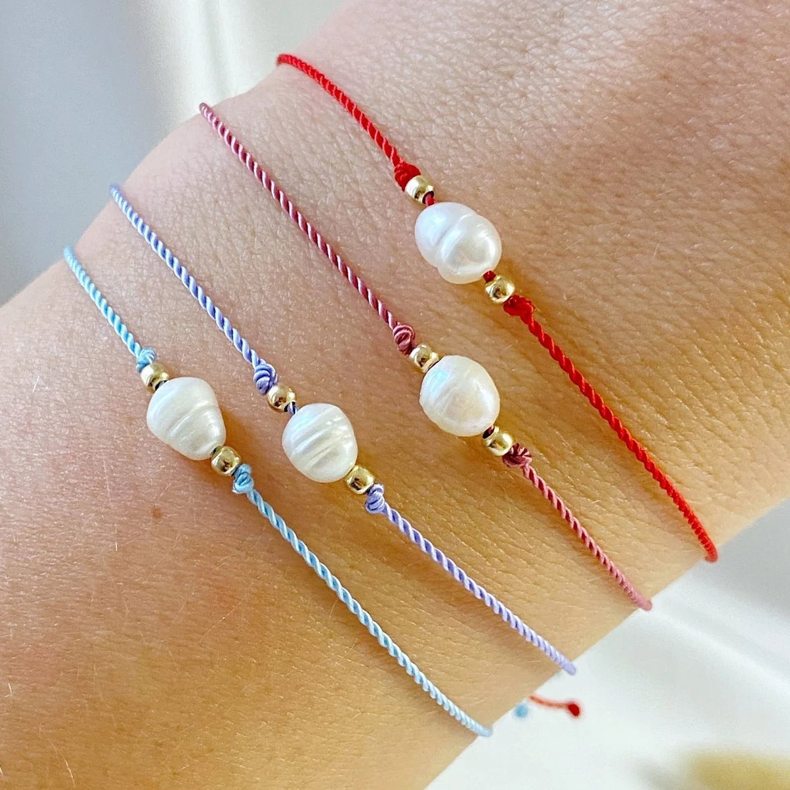 Pulsera cuerda y perla