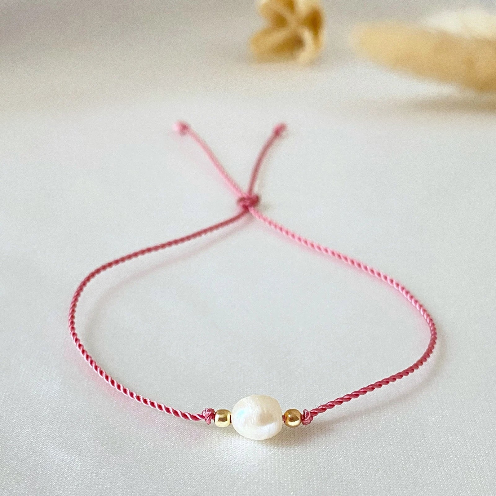 Pulsera cuerda y perla