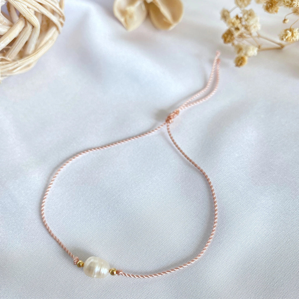 Pulsera cuerda y perla