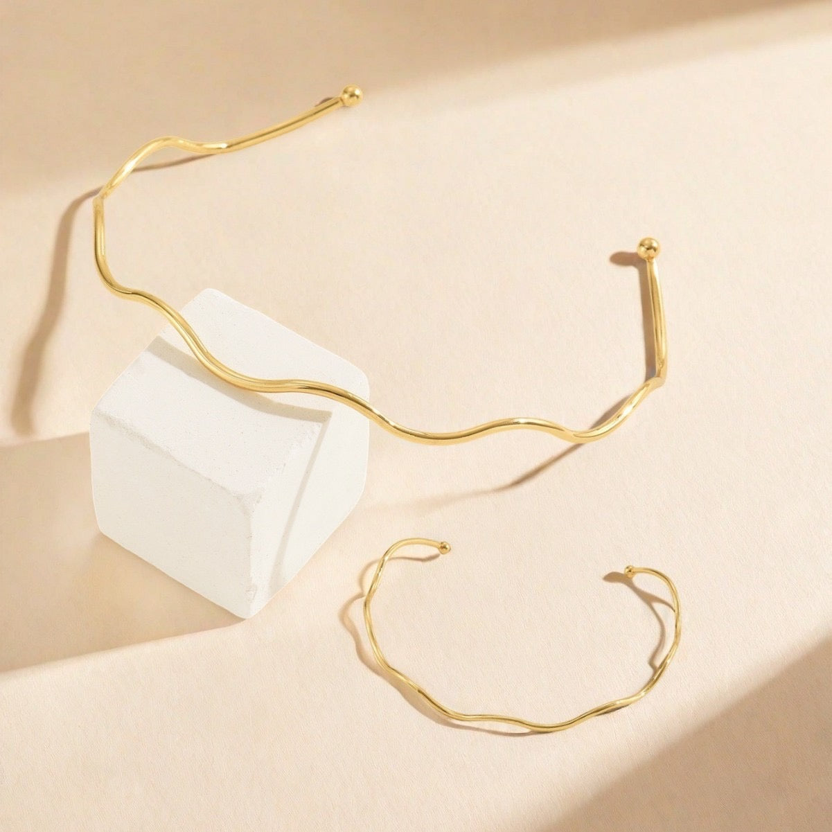 Set collar y pulsera en onda