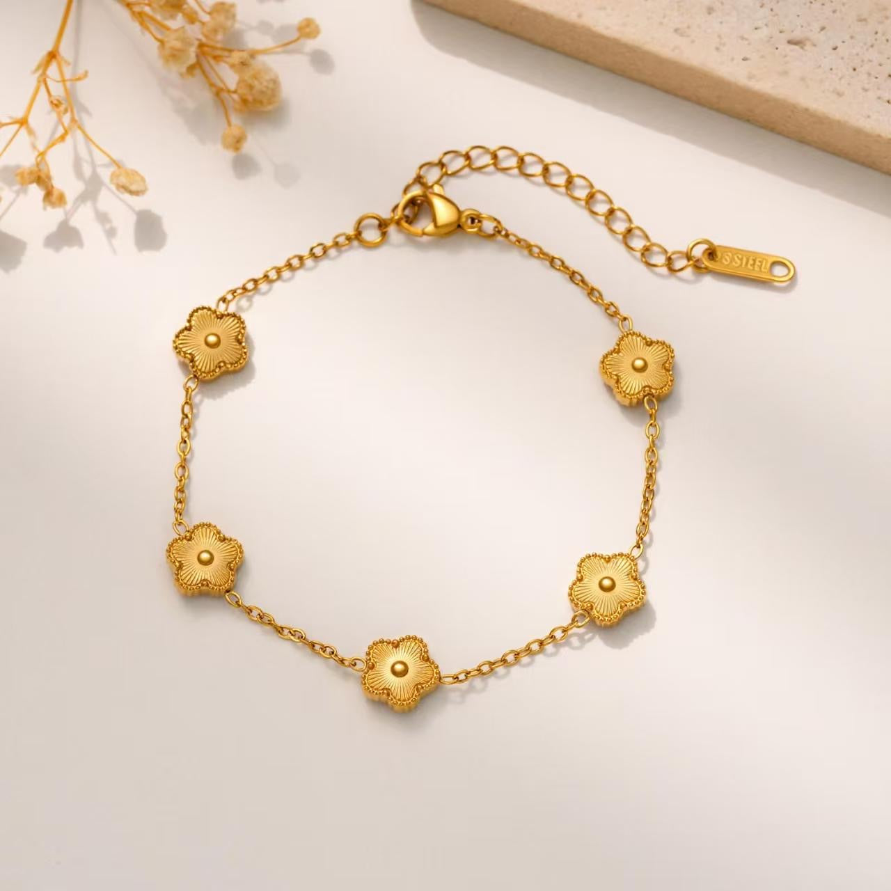 Pulsera de flores